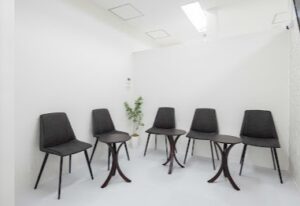 エミナルクリニック 青森院 院内の様子 待合室