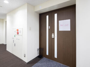 エミナルクリニック 千葉院 院内の様子 エントランス