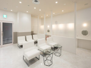 エミナルクリニック 福井院 院内の様子 待合室