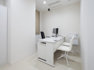 エミナルクリニック 福岡天神院 院内の様子 診察室