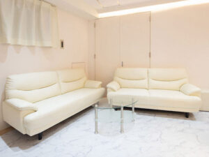 エミナルクリニック 池袋院 院内の様子 待合室