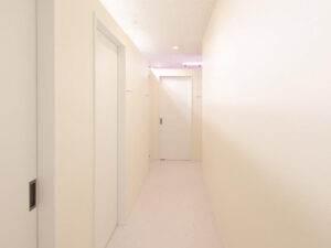 エミナルクリニック 神戸院 院内の様子 廊下
