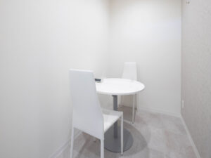 エミナルクリニック 熊本院 院内の様子 カウンセリングルーム