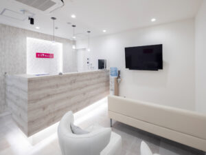 エミナルクリニック 熊本院 院内の様子 受付