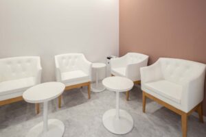 エミナルクリニック 長野院 院内の様子 待合室