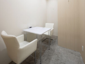 エミナルクリニック 名古屋院 院内の様子 カウンセリングルーム