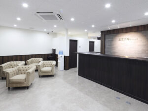 エミナルクリニック 大分院 院内の様子 待合室