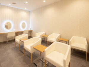 エミナルクリニック 岡山院 院内の様子 待合室