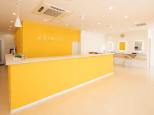 エミナルクリニック 仙台院 院内の様子 受付