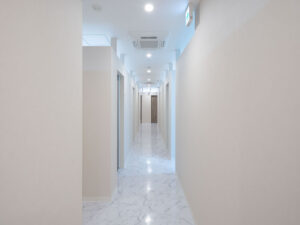 エミナルクリニック 渋谷駅前院 院内の様子 廊下