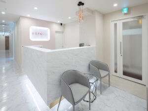 エミナルクリニック 渋谷駅前院 院内の様子 受付