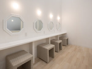 エミナルクリニック 心斎橋院 院内の様子 パウダールーム