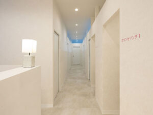 エミナルクリニック 徳島院 院内の様子 廊下