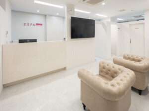 エミナルクリニック 宇都宮院 院内の様子 受付