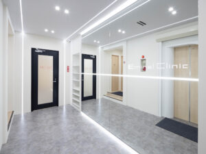 エミナルクリニック 四日市院 院内の様子 エントランス