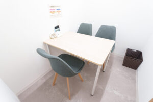 ジェニークリニック 大阪梅田院 院内の様子 カウンセリングルーム