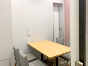 レジーナクリニック 福岡博多天神院 院内の様子 カウンセリングルーム