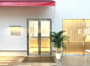 レジーナクリニック 福岡博多天神院 院内の様子 エントランス