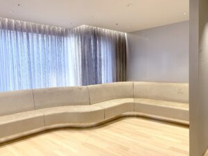 レジーナクリニック 新宿院 院内の様子 待合室