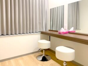 レジーナクリニック 心斎橋院 院内の様子 パウダールーム