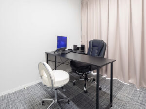 エミナルクリニック 佐世保院 院内の様子 診察室